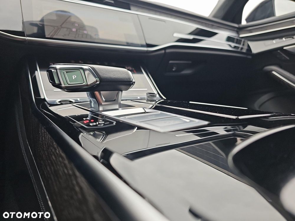 Audi A8 - 20