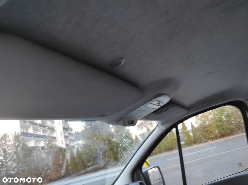 Opel Vivaro Biturbo - 18
