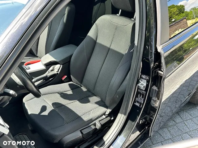BMW Seria 3 320d Touring Efficient Dynamics Edition Luxury Line - 21