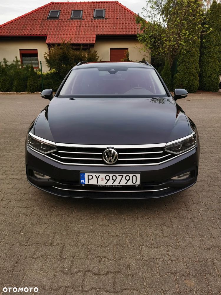 Volkswagen Passat 1.6 TDI SCR DSG Business - 5