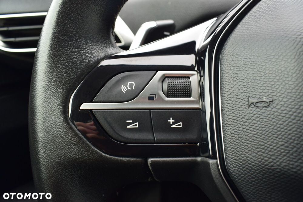 Peugeot 3008 1.5 BlueHDi Active S&S EAT8 - 25