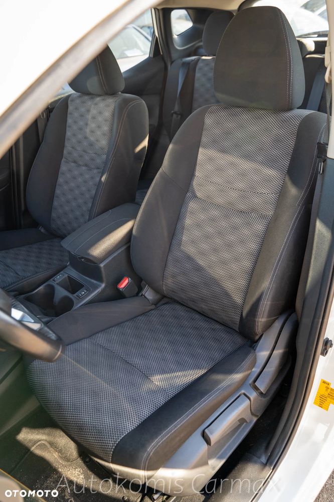 Nissan Qashqai - 16
