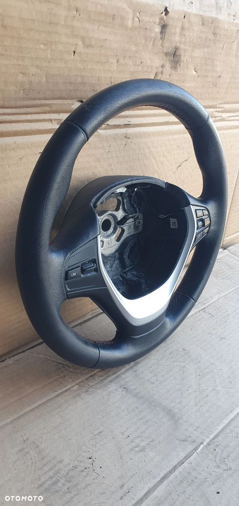 Kierownica trójramienna multifunkcyjna multifunkcja czerwona nić BMW I F20 Oryginał - 3