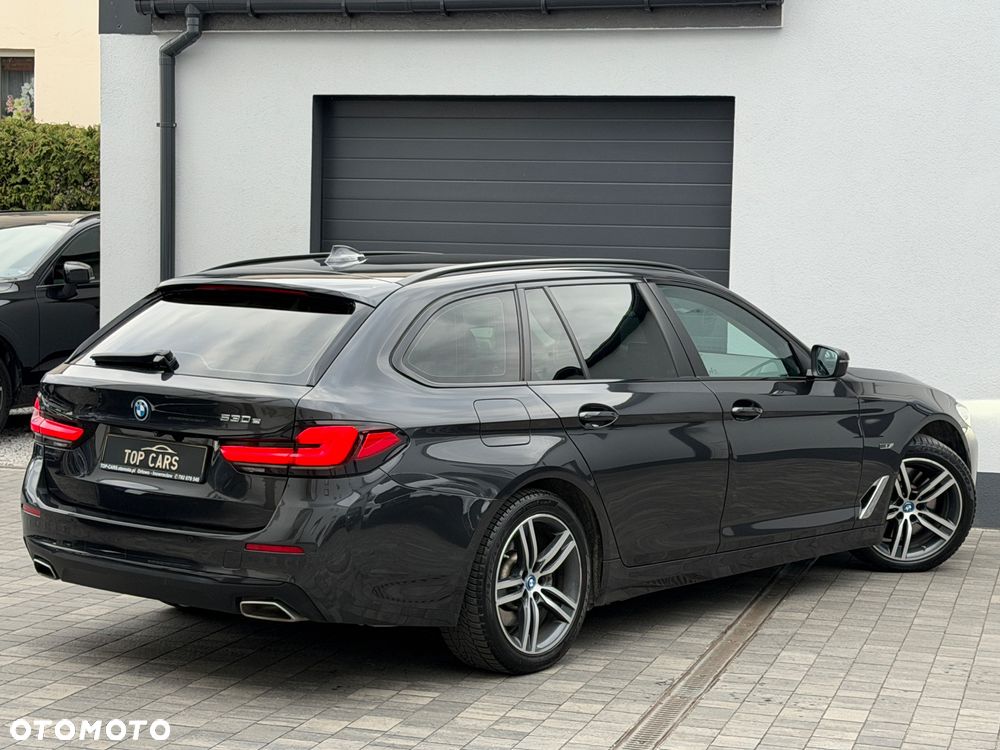 BMW Seria 5 530e PHEV M Sport - 4