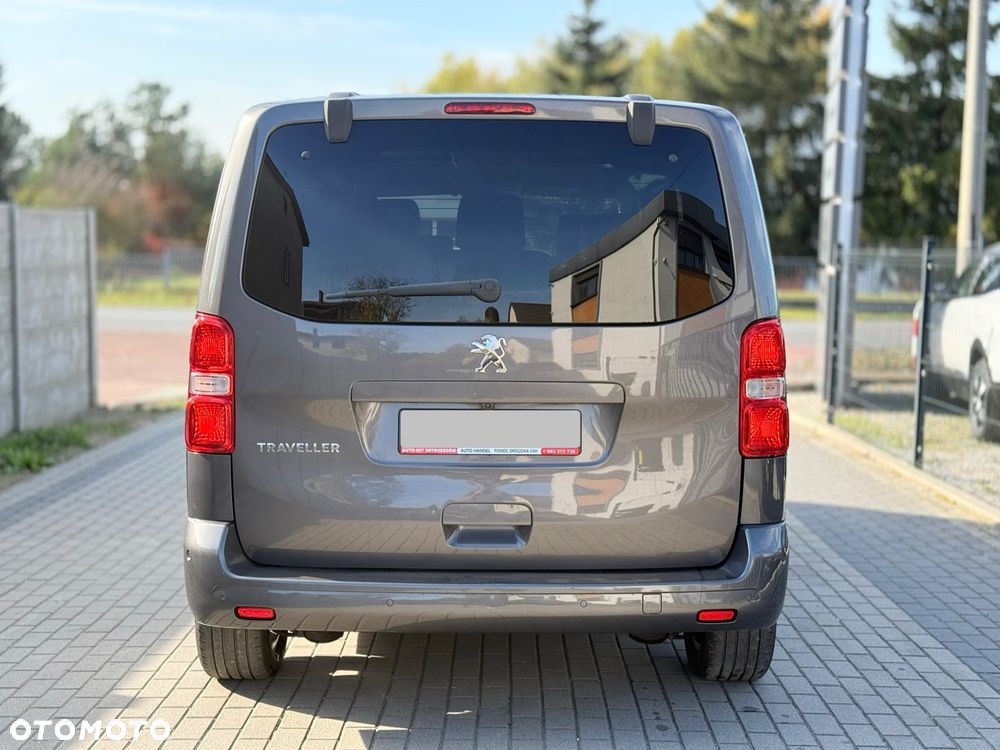 Peugeot Traveller 2017 photo 5