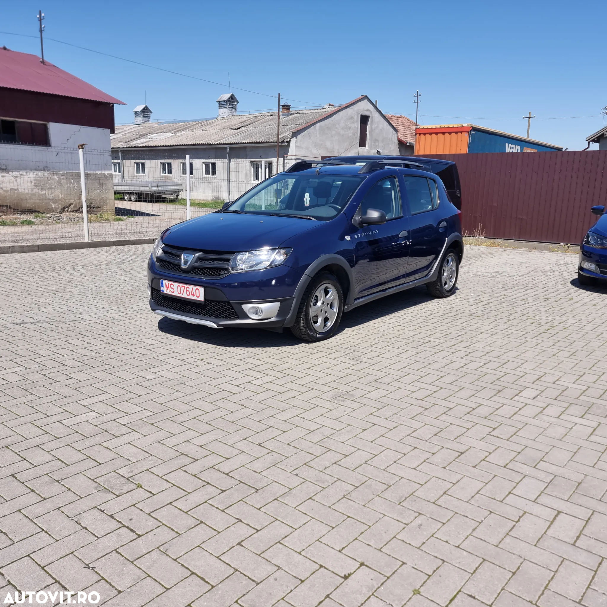 Dacia Sandero 1.2 16V 75 Laureate - 14