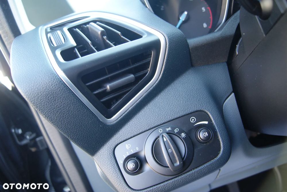 Ford C-MAX 1.6 TDCi Start-Stop-System Titanium - 22