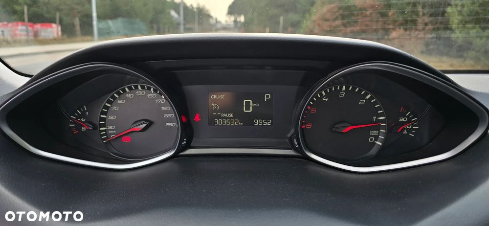 Peugeot 308 - 5