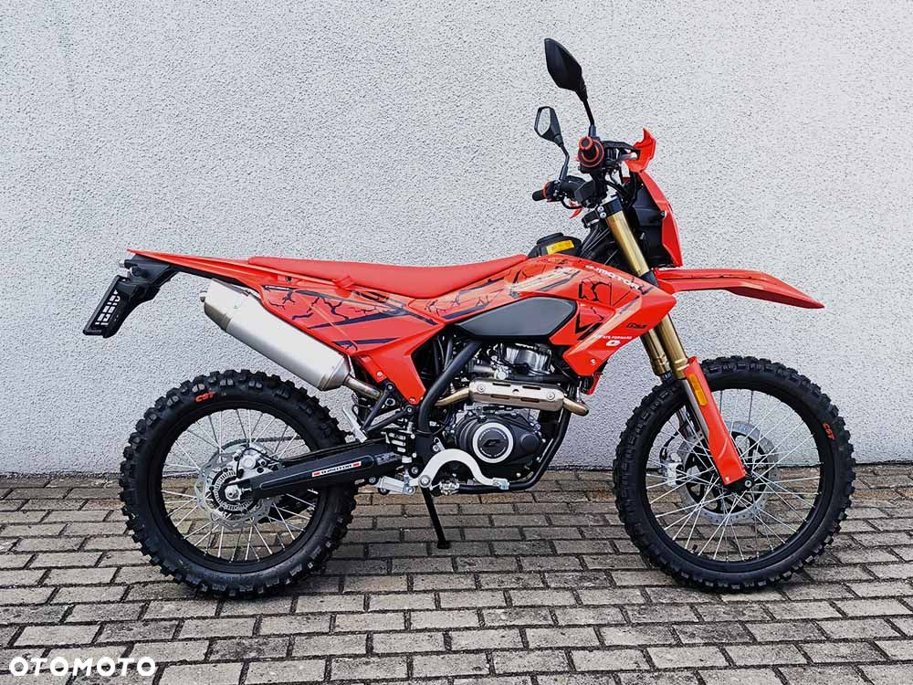 QJMOTOR COV 125X - 8