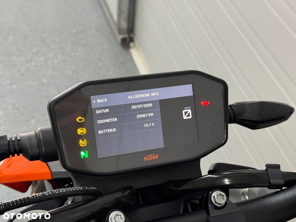 KTM Duke 790 - 28