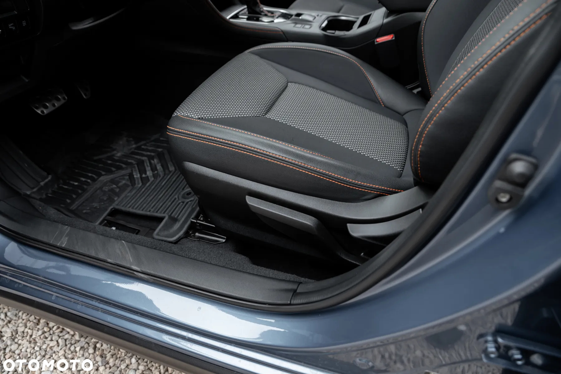 Subaru XV 2.0i-S Platinum (EyeSight) Lineartronic - 17