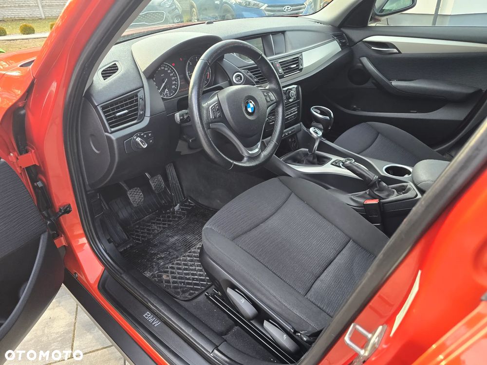 BMW X1 xDrive18d xLine - 29