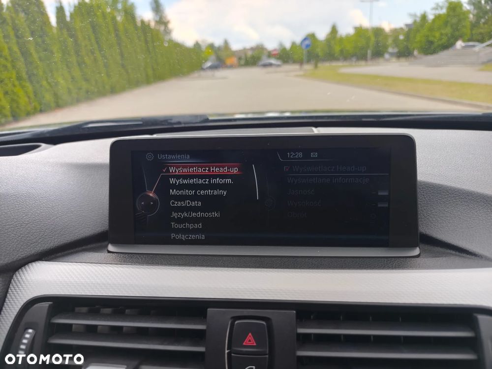 BMW Seria 3 320d xDrive Edition M Sport Shadow - 18