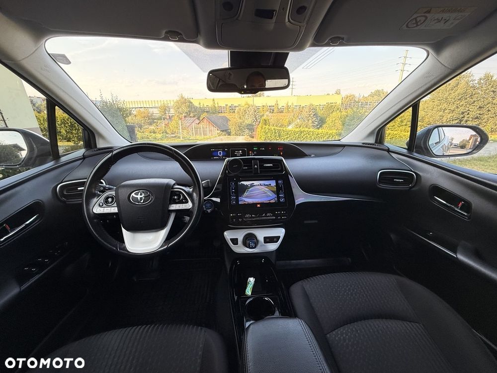 Toyota Prius 1.8 Hybrid Prestige - 11