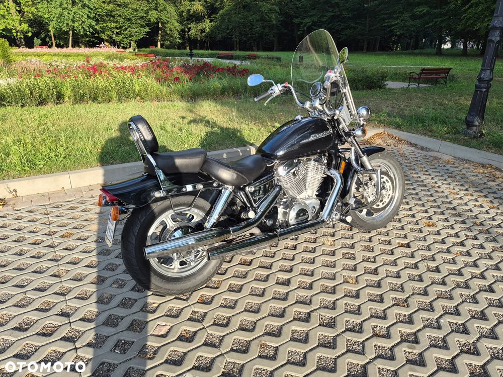 Honda Shadow - 4