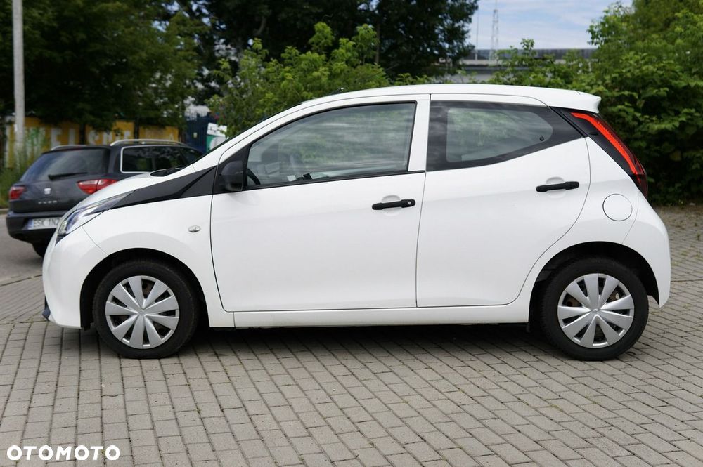 Toyota Aygo x - 8