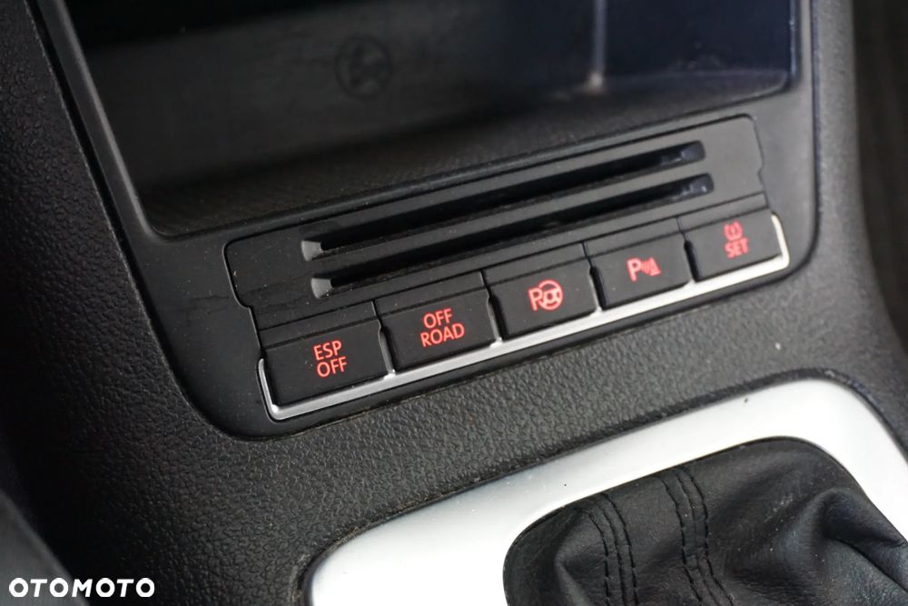 Volkswagen Tiguan 2.0 TDI DPF 4Motion Automatik Track & Field - 35