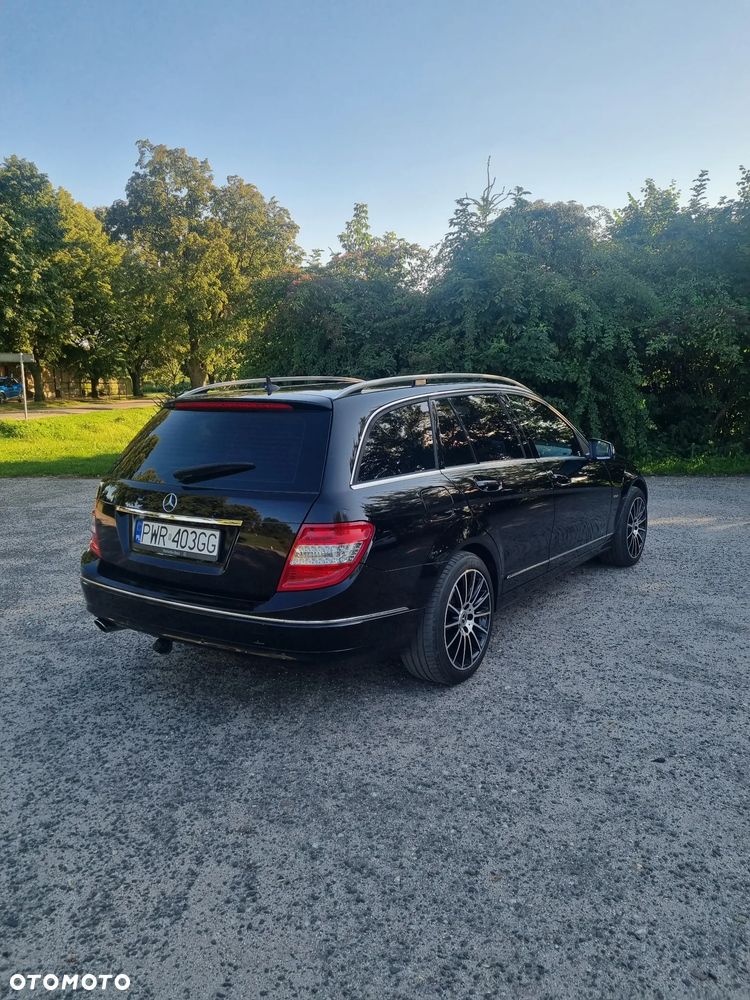Mercedes-Benz Klasa C 220 CDI DPF Automatik BlueEFFICIENCY Avantgarde - 4
