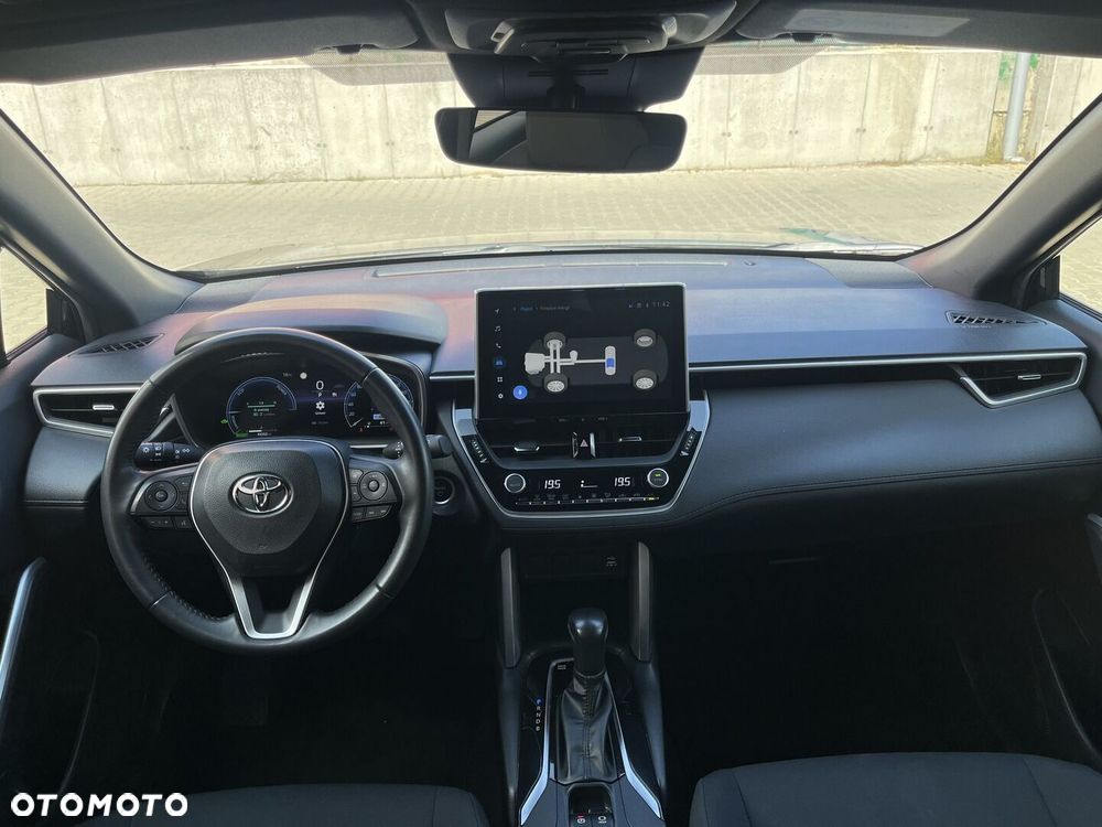 Toyota Corolla Cross 2.0 Hybrid Comfort - 14