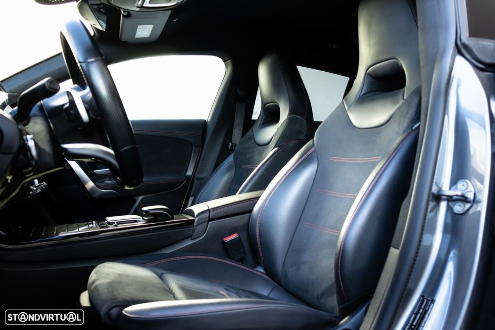 Mercedes-Benz CLA 180 - 25