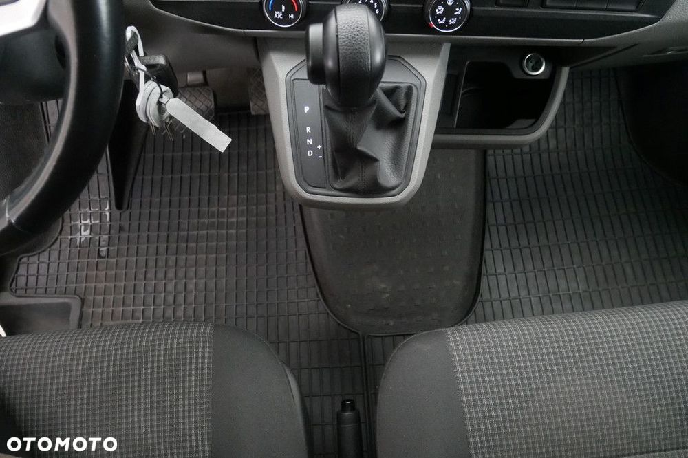 Volkswagen Transporter 2.0 Tdi DSG7 204KM 3000 - 11