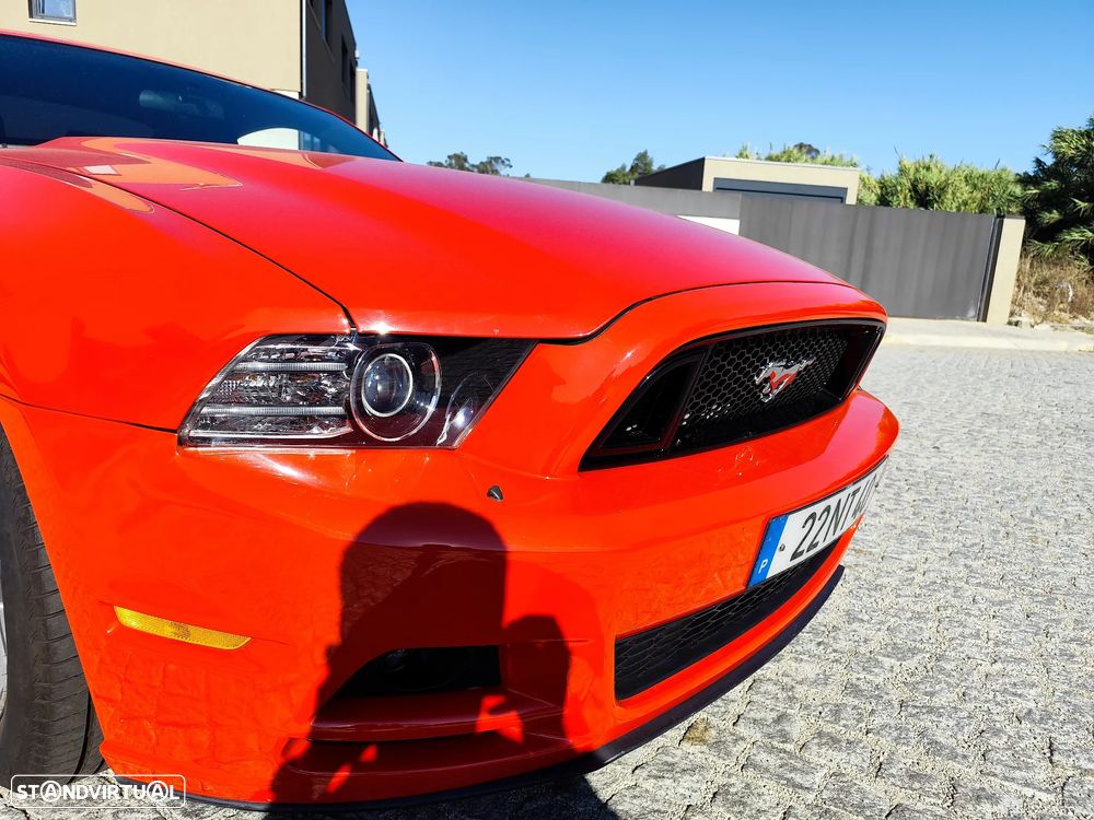 Ford Mustang - 11