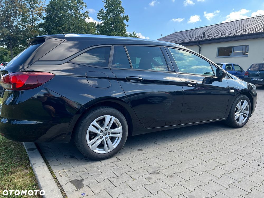 Opel Astra V 1.6 CDTI Dynamic S&S - 10