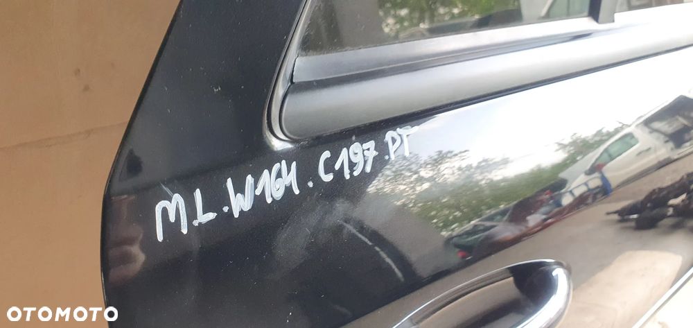 Drzwi prawy tył tylne prawe Mercedes ML W164 C197 - 9