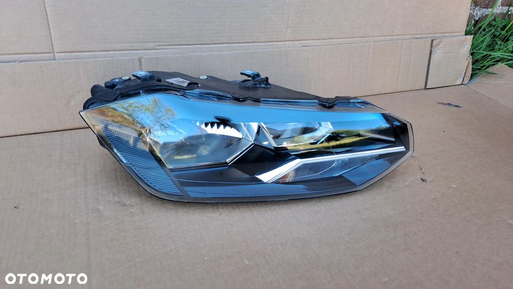 VW POLO 2G VI 2G1941006 PRAWA LAMPA 2G1941006 ŁADNA CAŁA - 2