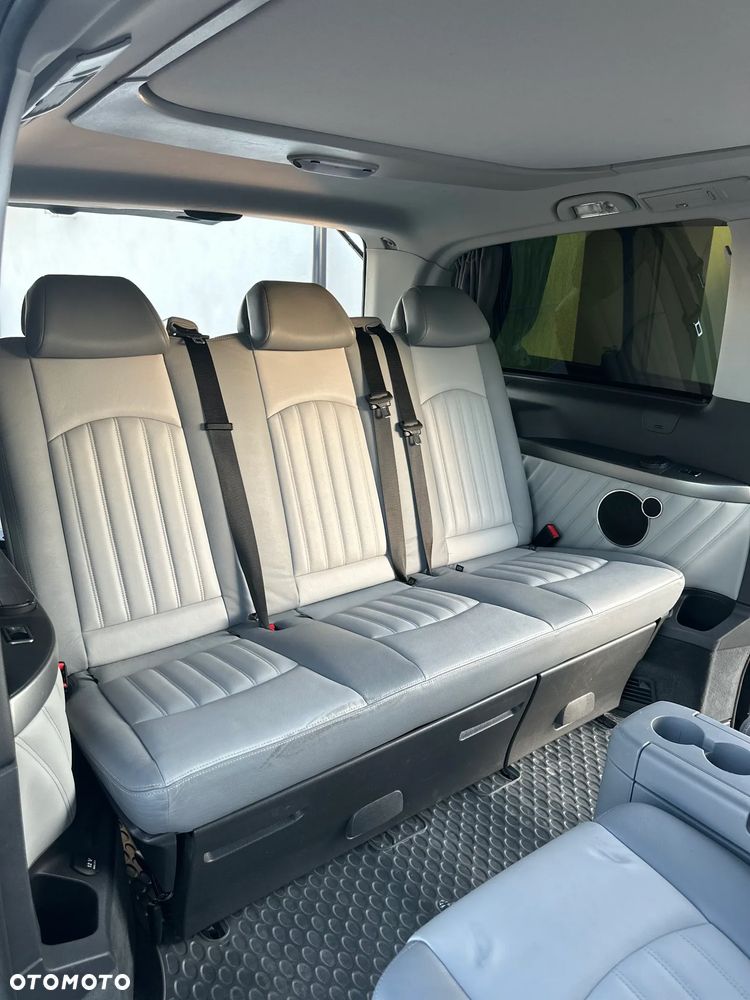 Mercedes-Benz Viano - 10