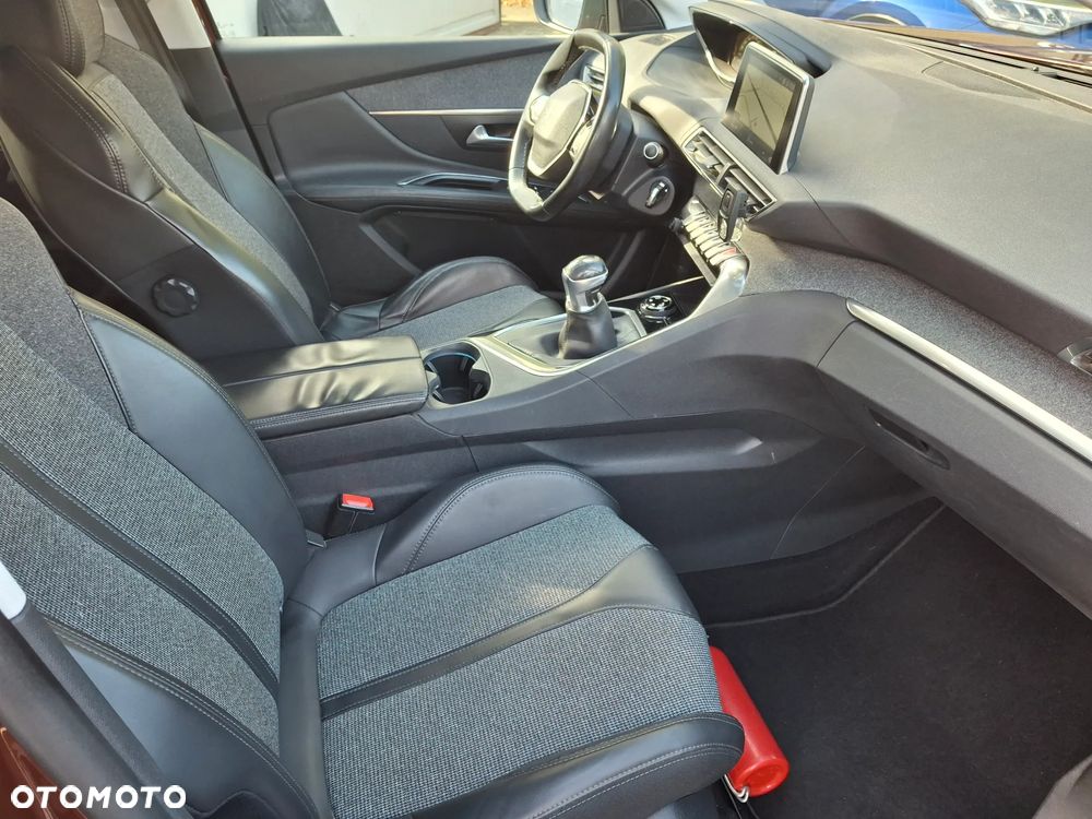 Peugeot 3008 HDi 115 Business-Line - 12