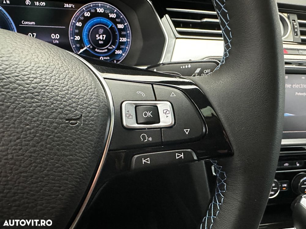 Volkswagen Passat 1.4 TSI Plug-In-Hybrid DSG GTE - 32