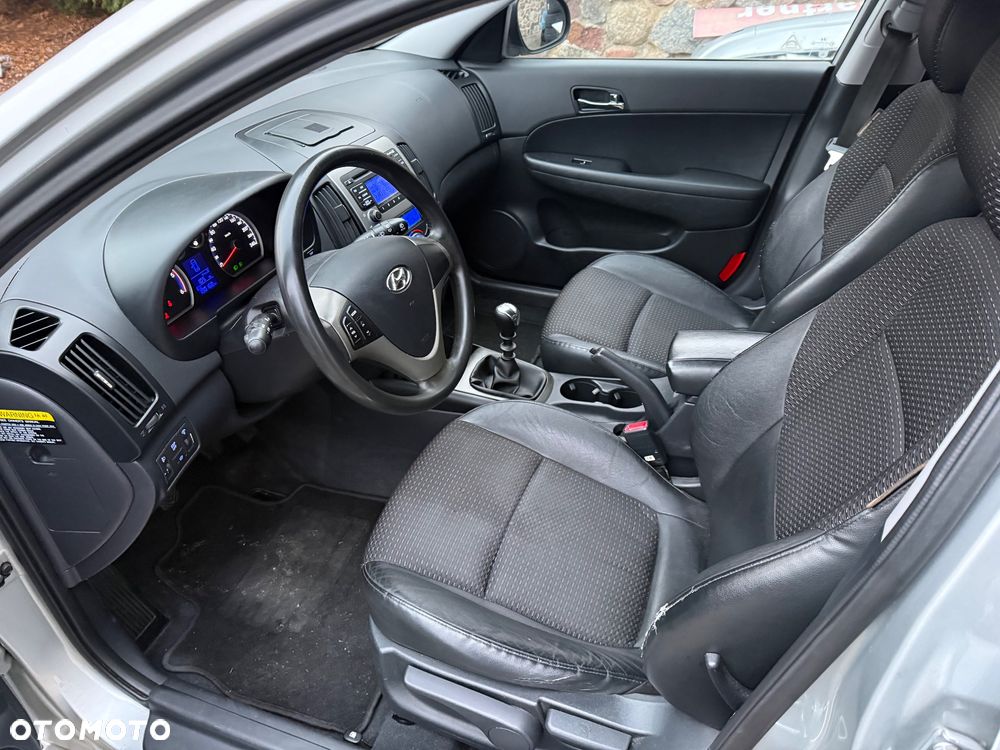 Hyundai i30 i30cw 1.6 CRDi Classic - 7