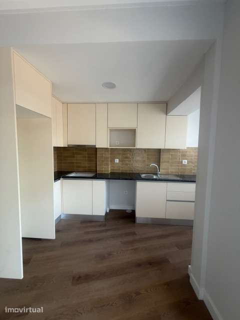 Apartamento duplo (dt.º + esq.º). - Grande imagem: 5/27