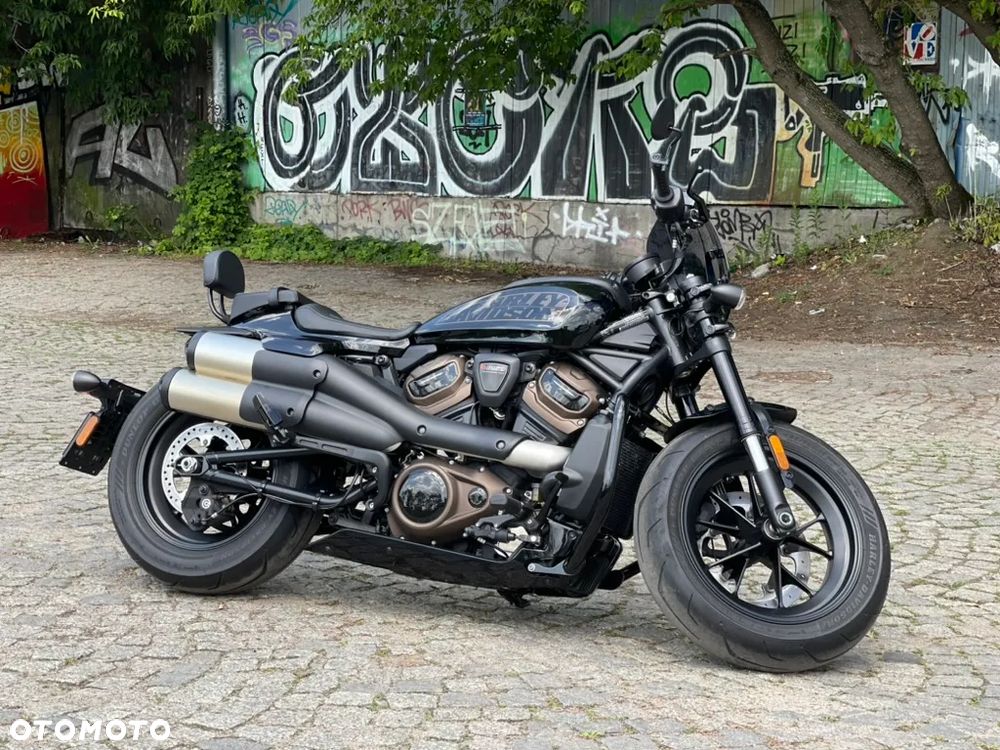 Harley-Davidson Sportster - 1