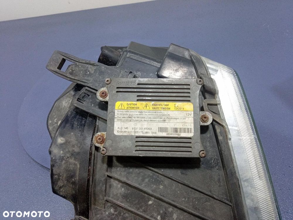 FORD FOCUS II 2004- REFLEKTOR PRAWY XENON LAMPA PRZÓD EU 4M5113W029 - 10