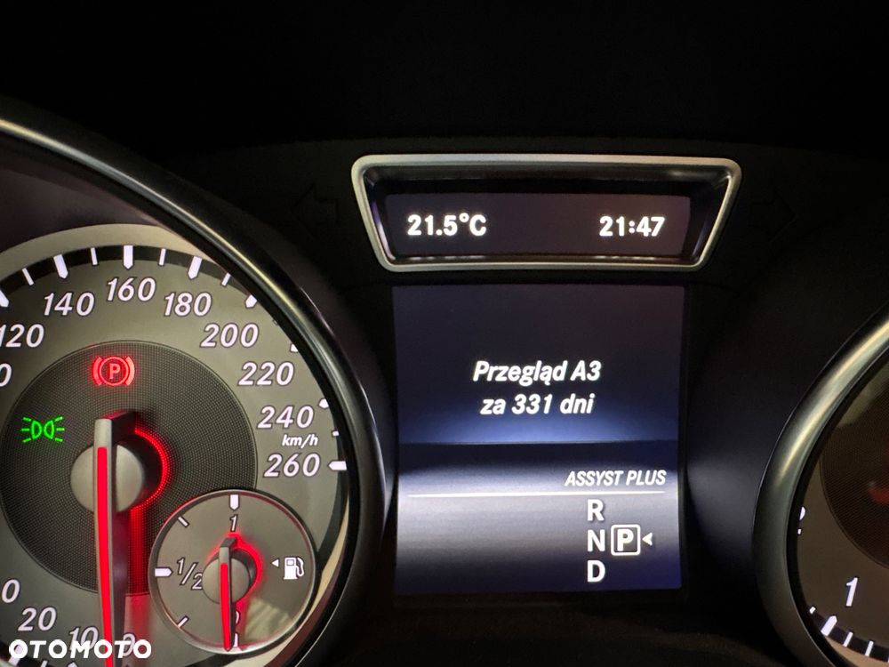Mercedes-Benz CLA 200 7G-DCT AMG Line - 20