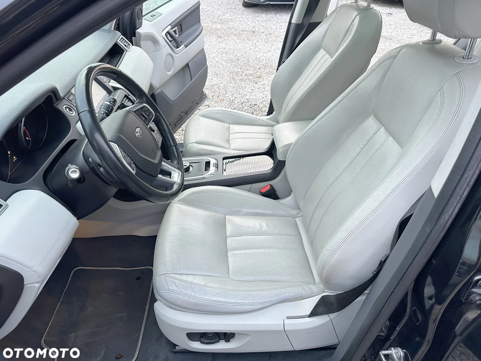 Land Rover Discovery Sport 2.0 TD4 HSE Luxury - 7