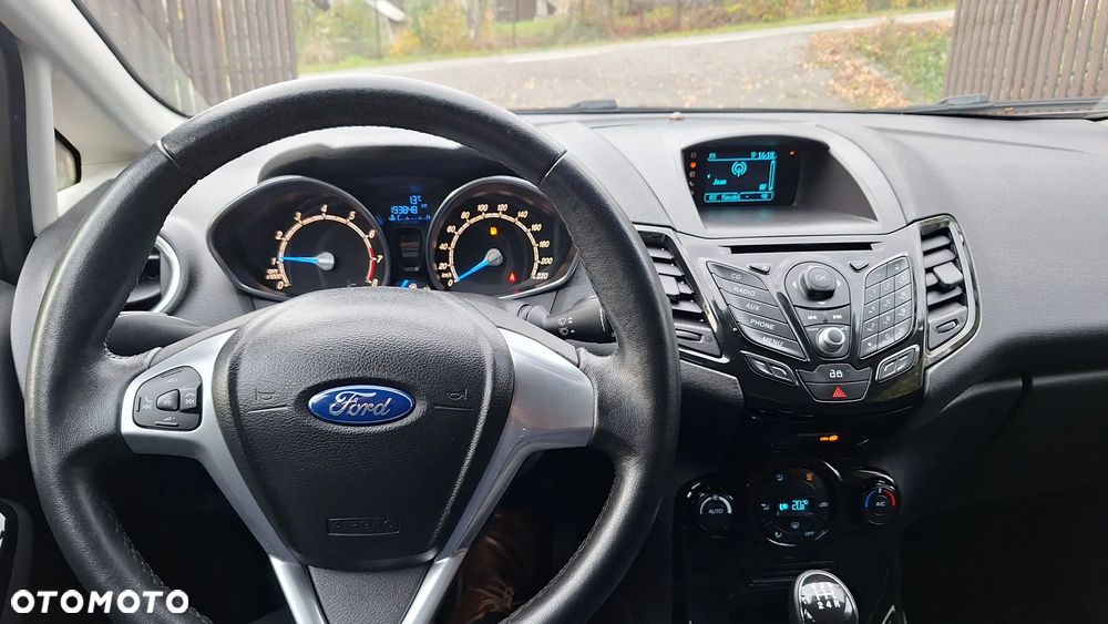 Ford Fiesta 1.4 Titanium EU6 - 7