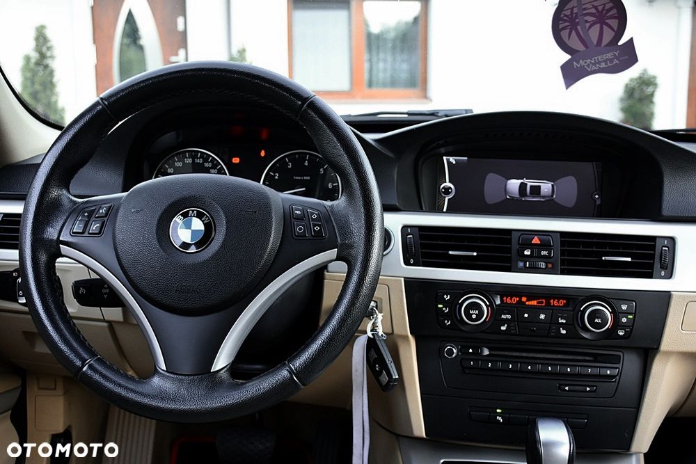 BMW Seria 3 320i Edition Sport - 18