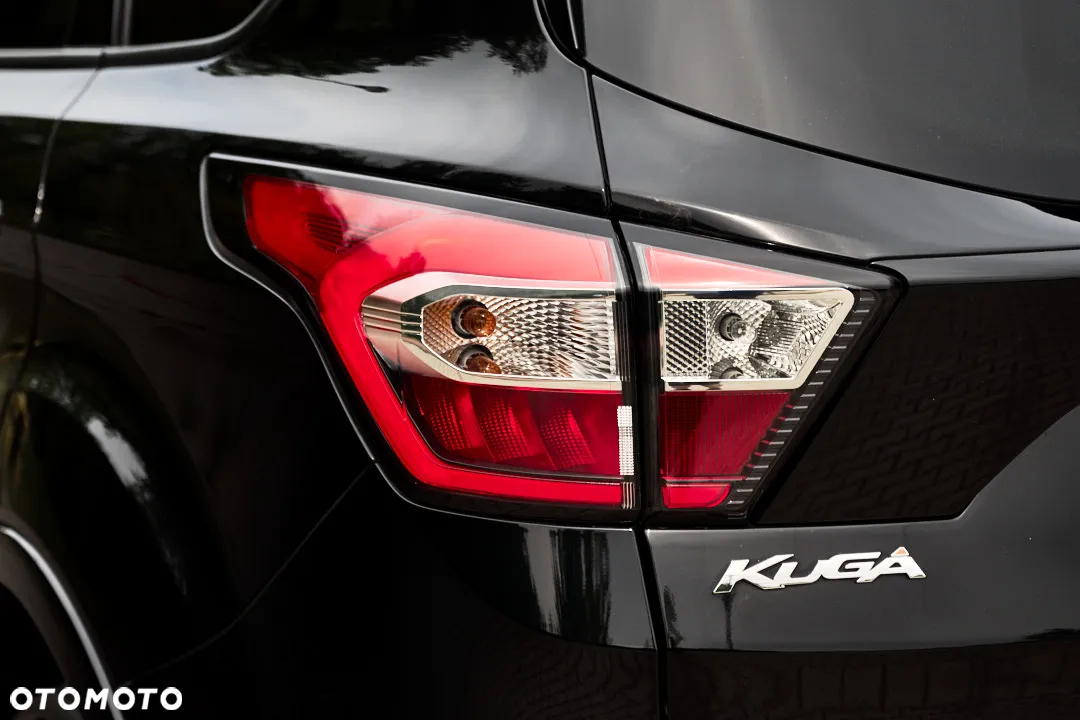 Ford Kuga 2.0 TDCi AWD ST-Line Black - 18