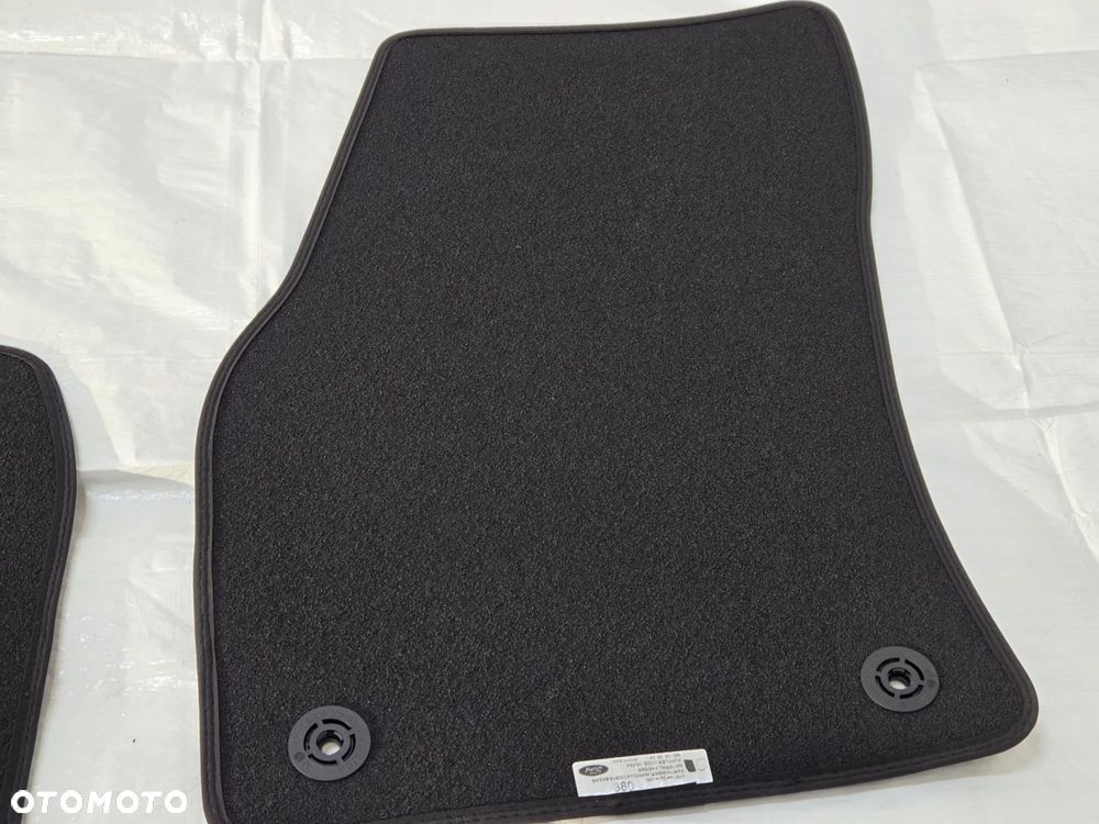 dywaniki dywaniki Ford Tourneo Connect tył AMN3CJ-K130B18-BA NOWE ORYGINAŁ - 5