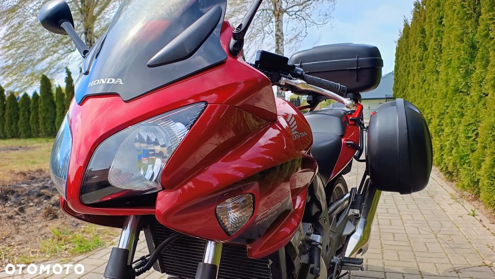 Honda CBF - 2