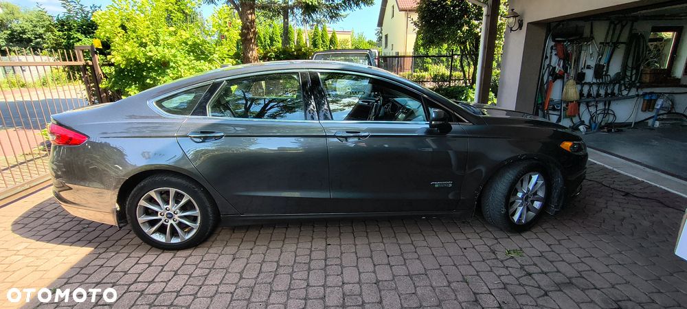 Ford Mondeo - 11