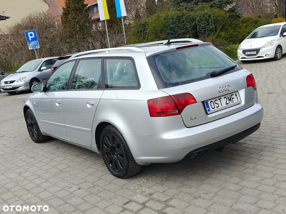 Audi A4 Avant 2.0 TDI DPF - 16