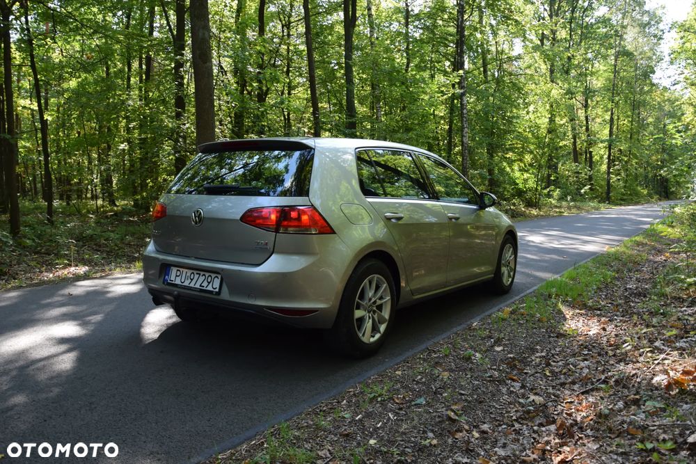 Volkswagen Golf 1.6 TDI BMT Comfortline - 22