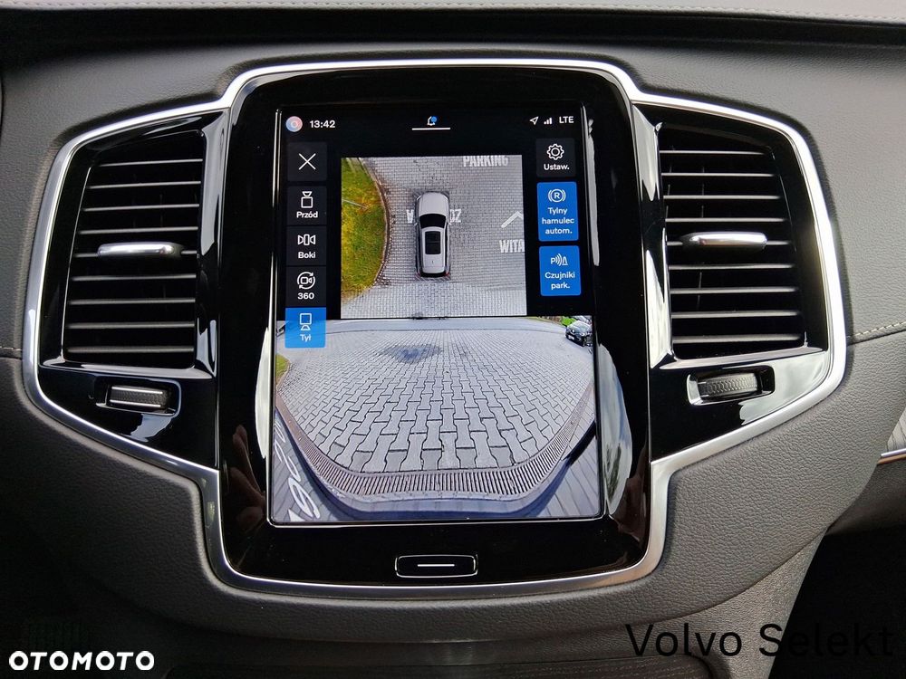 Volvo XC 90 - 26