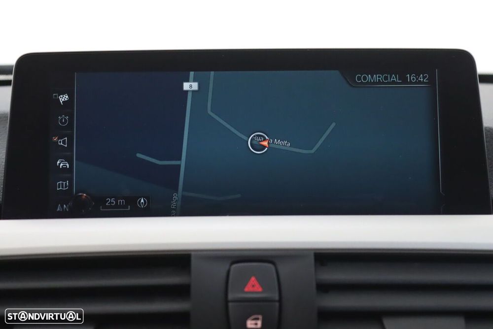 BMW 320 d Advantage - 17