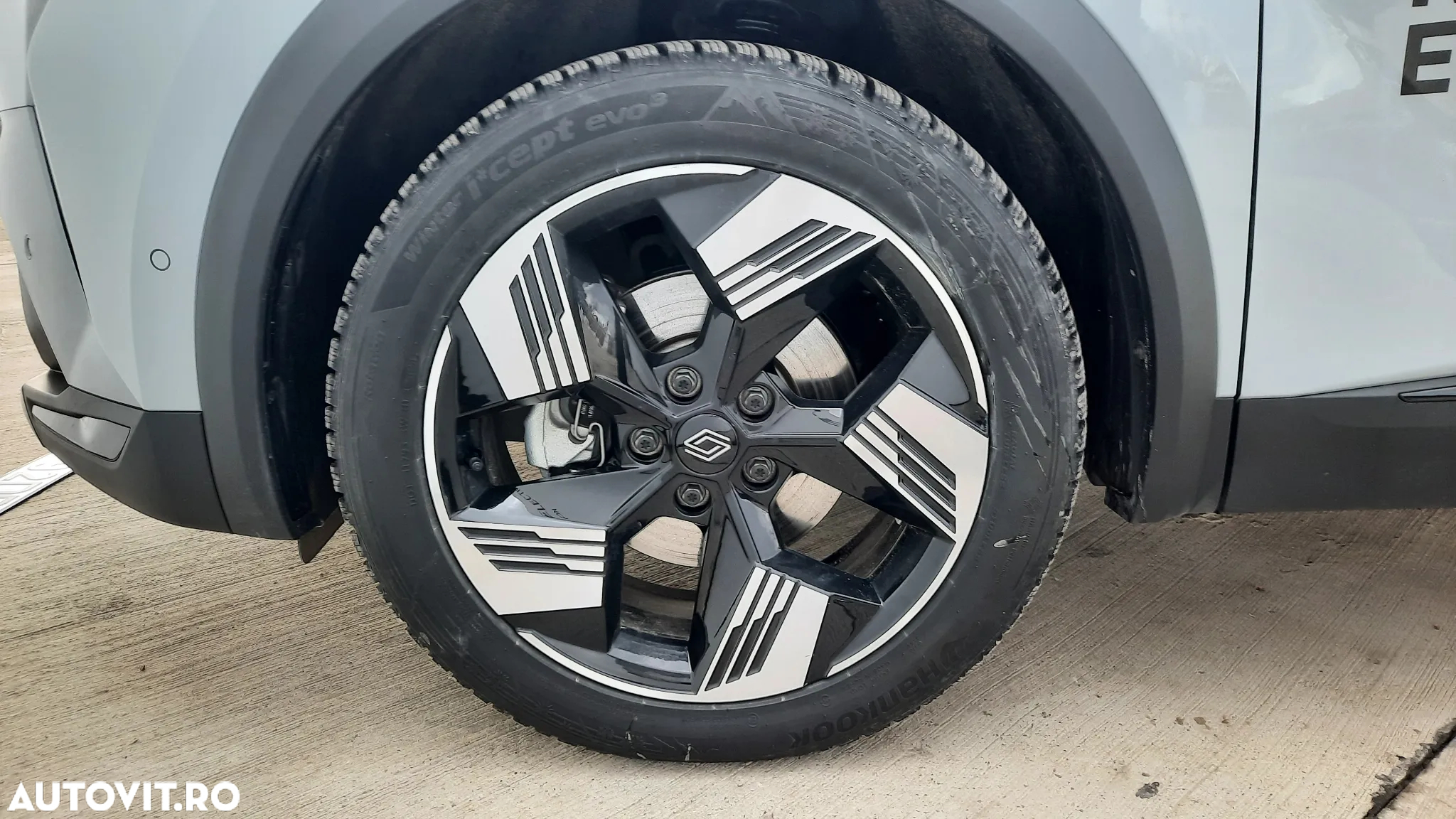Renault Symbioz - 5