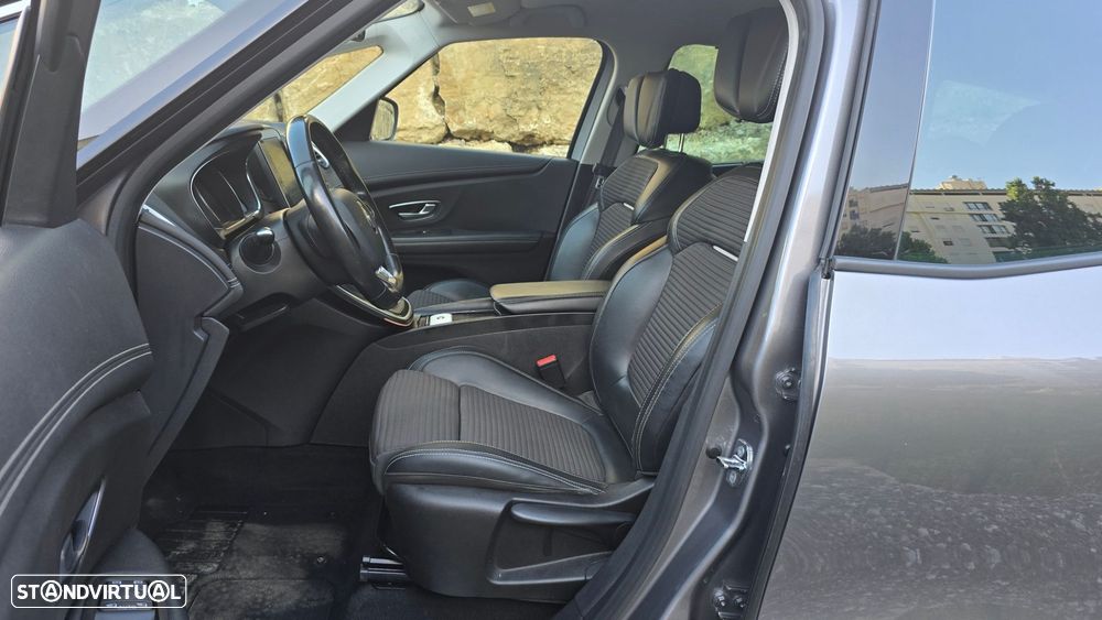 Renault Grand Scénic 1.7 Blue dCi Bose Edition EDC - 44